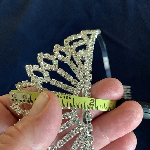 RHINESTONE TIARA - Picture 6 of 11